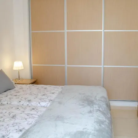 Daire Angelmoon Modern & Sea Views *