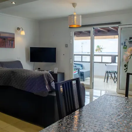 Apartment Angelmoon Modern & Sea Views *